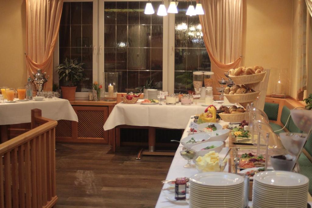 Akzent Hotel Hubertus Melle Esterno foto